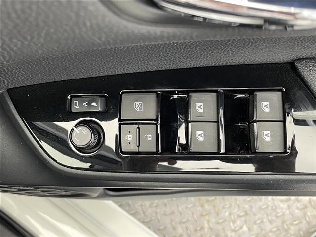 Toyota PRIUS 2016 8272388-8
