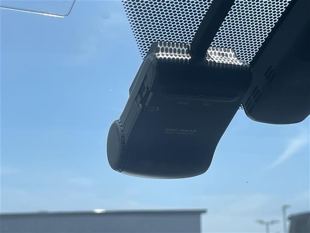 Toyota PRIUS 2016 8272389-20