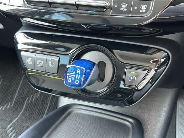 Toyota PRIUS 2019 8272390-11