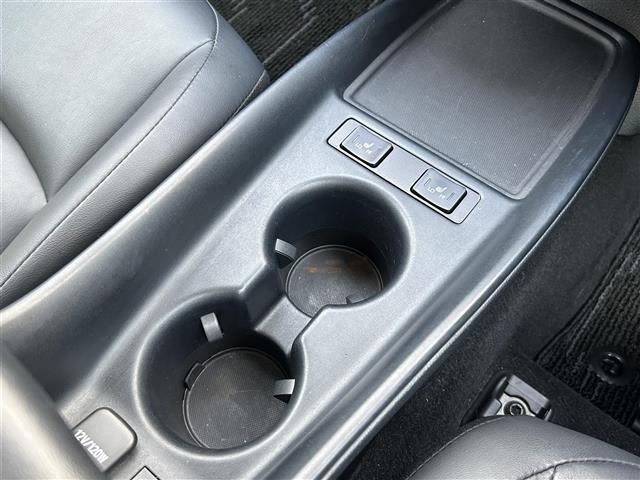Toyota PRIUS 2019 8272390-12