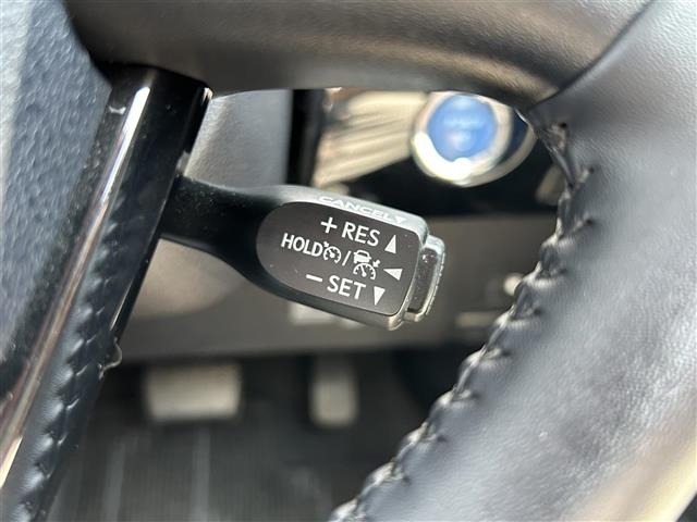 Toyota PRIUS 2019 8272390-3