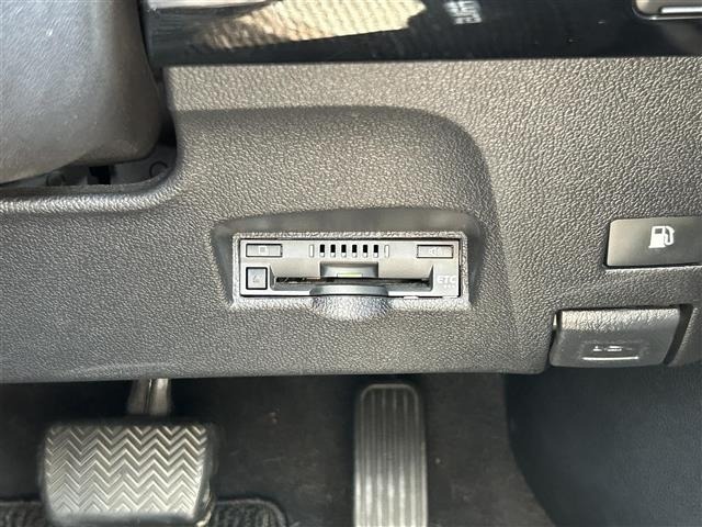 Toyota PRIUS 2019 8272390-7