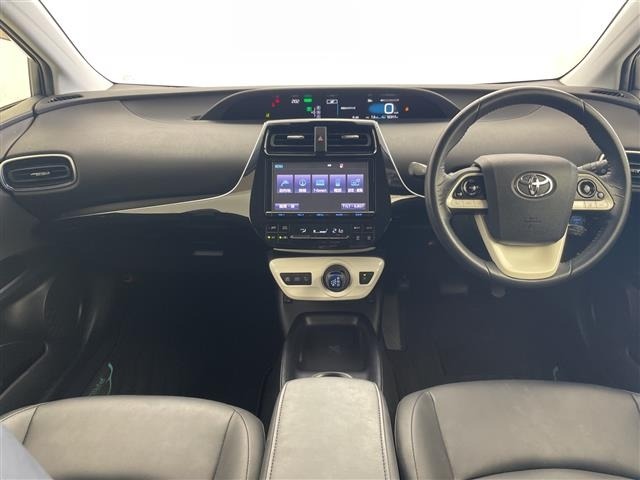 Toyota PRIUS 2016 8272391-14