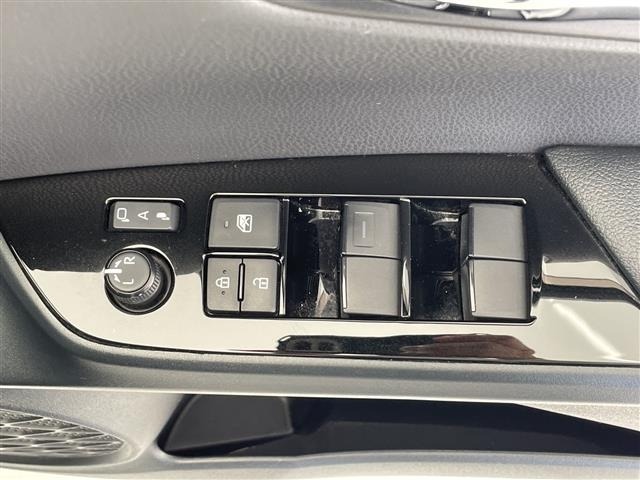 Toyota PRIUS 2020 8272392-2