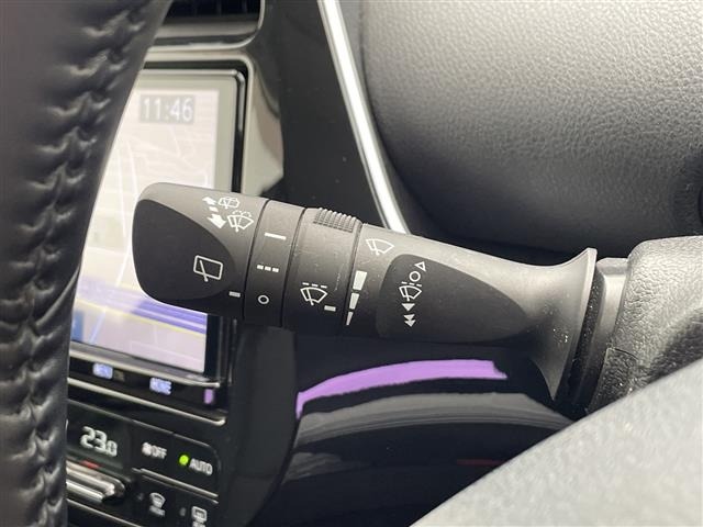 Toyota PRIUS 2020 8272392-3