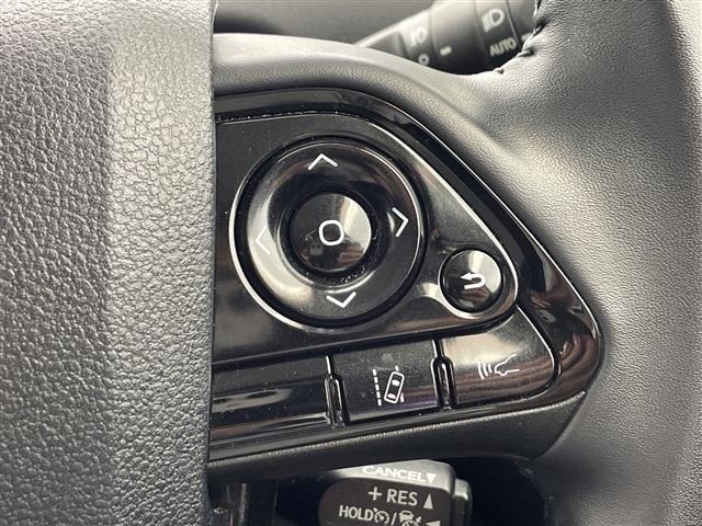 Toyota PRIUS 2020 8272392-7