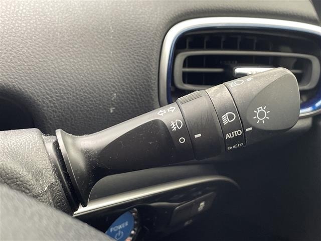 Toyota PRIUS 2020 8272392-9