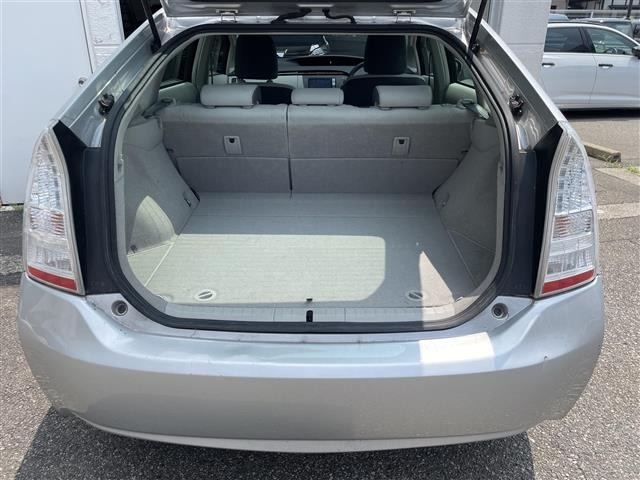 Toyota PRIUS 2011 8272393-10