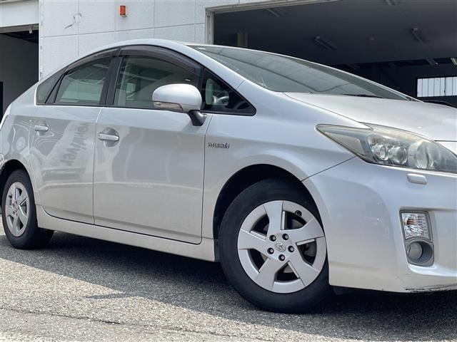 Toyota PRIUS 2011 8272393-13