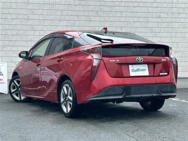 Toyota PRIUS 2016 8272394-13