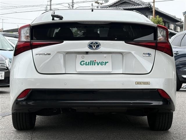 Toyota PRIUS 2021 8272395-11
