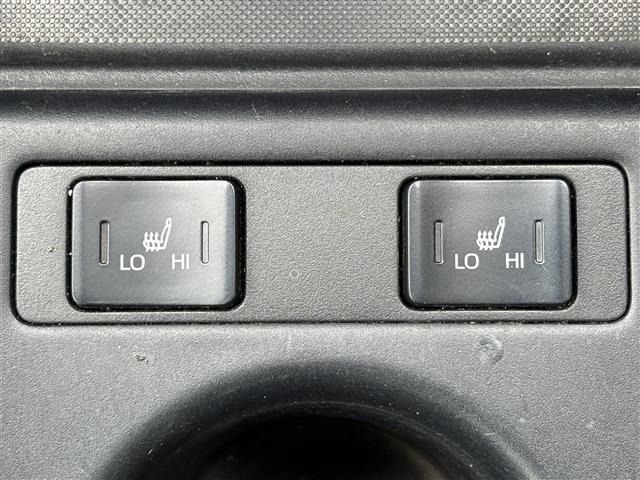 Toyota PRIUS 2021 8272395-18