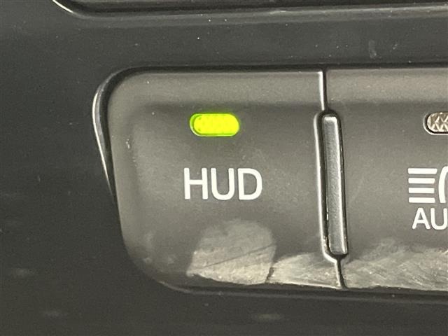 Toyota PRIUS 2017 8272396-11