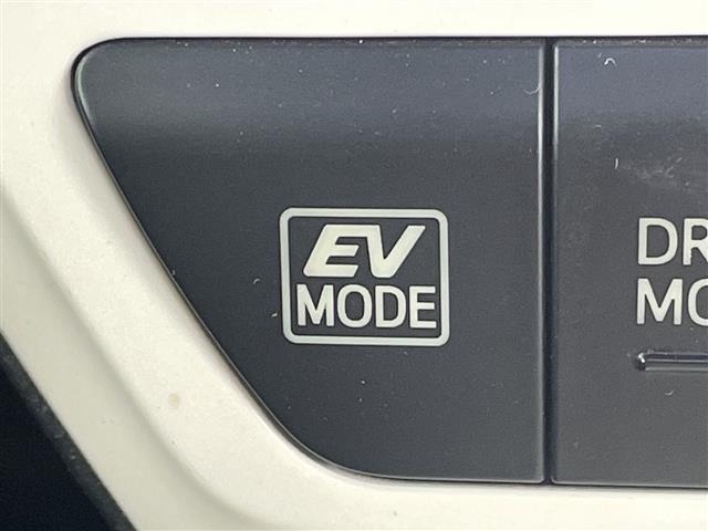 Toyota PRIUS 2017 8272396-12