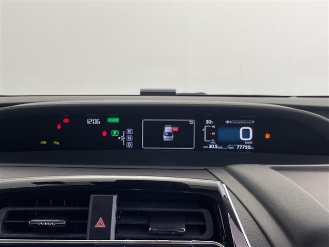 Toyota PRIUS 2017 8272396-5