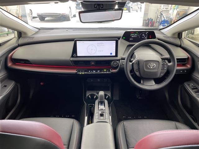 Toyota PRIUS 2023 8272397-14