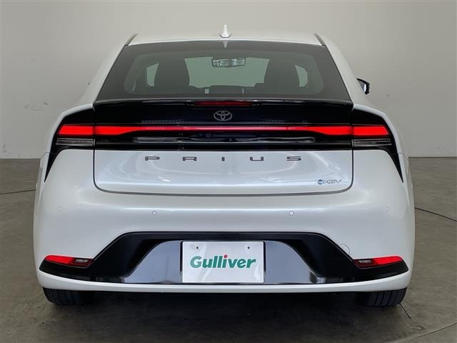 Toyota PRIUS 2023 8272397-18