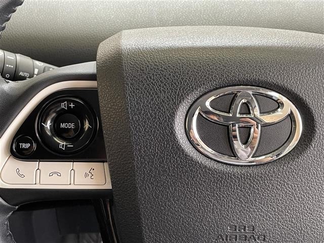 Toyota PRIUS 2018 8272398-18