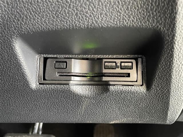 Toyota PRIUS 2018 8272398-2