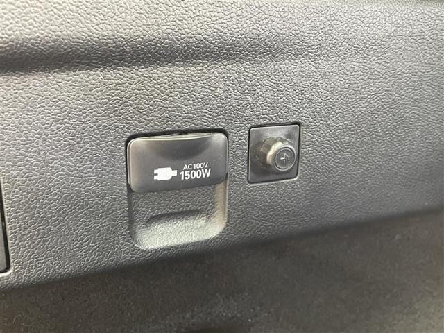 Toyota PRIUS 2018 8272398-20