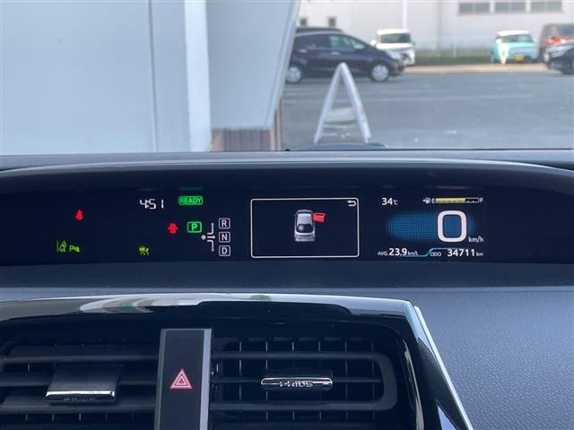 Toyota PRIUS 2016 8272399-1