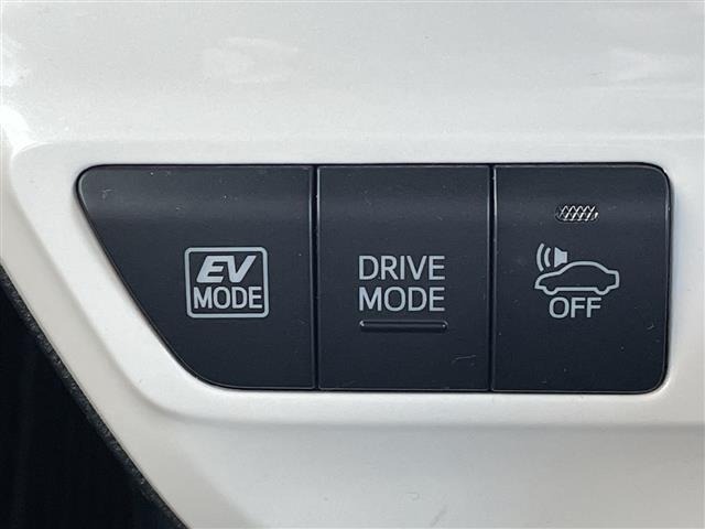Toyota PRIUS 2016 8272399-22