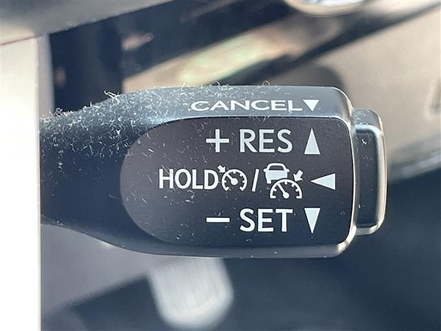 Toyota PRIUS 2016 8272400-10