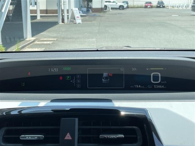 Toyota PRIUS 2016 8272400-16