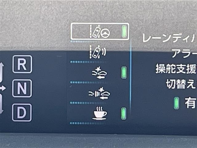 Toyota PRIUS 2016 8272400-17