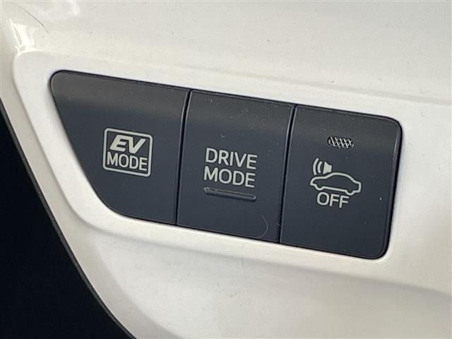 Toyota PRIUS 2016 8272400-22