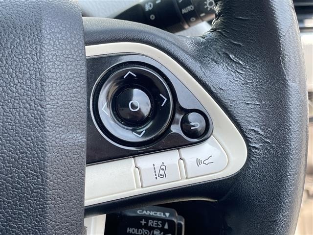 Toyota PRIUS 2016 8272400-7