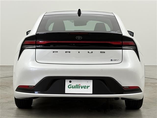 Toyota PRIUS 2023 8272401-13