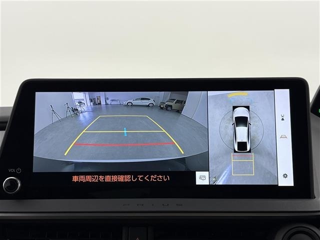 Toyota PRIUS 2023 8272401-17