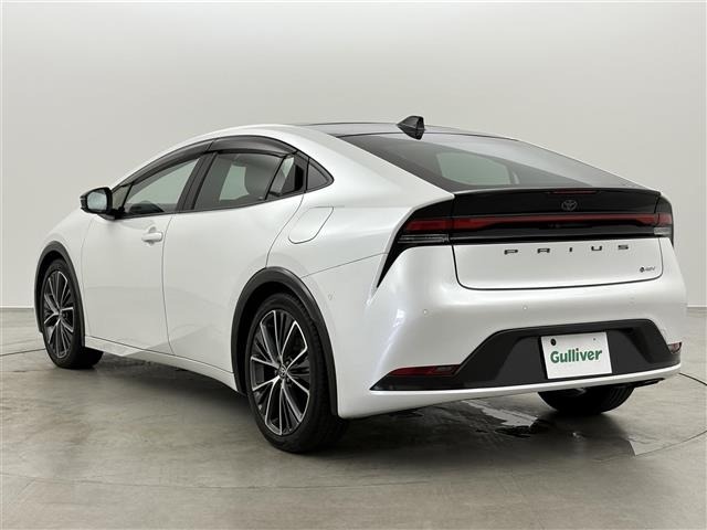 Toyota PRIUS 2023 8272401-4