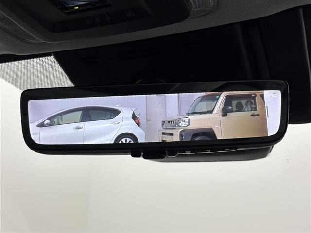 Toyota PRIUS 2023 8272401-9