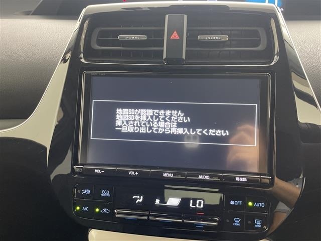 Toyota PRIUS 2017 8272402-17