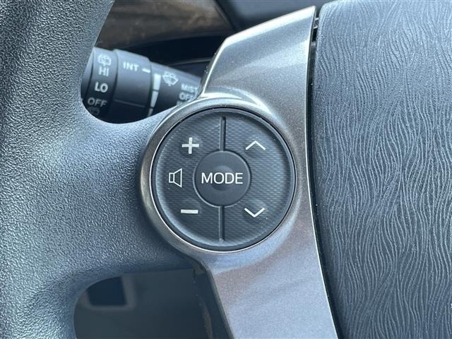 Toyota PRIUS 2014 8272403-9