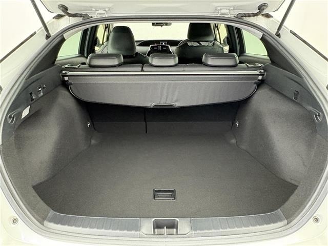 Toyota PRIUS 2020 8272404-12