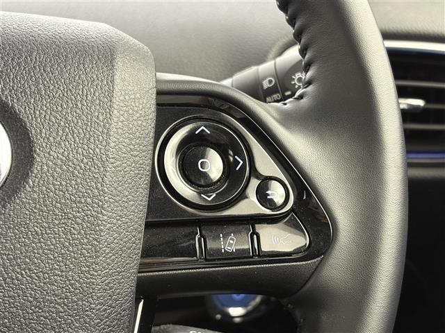 Toyota PRIUS 2020 8272404-21