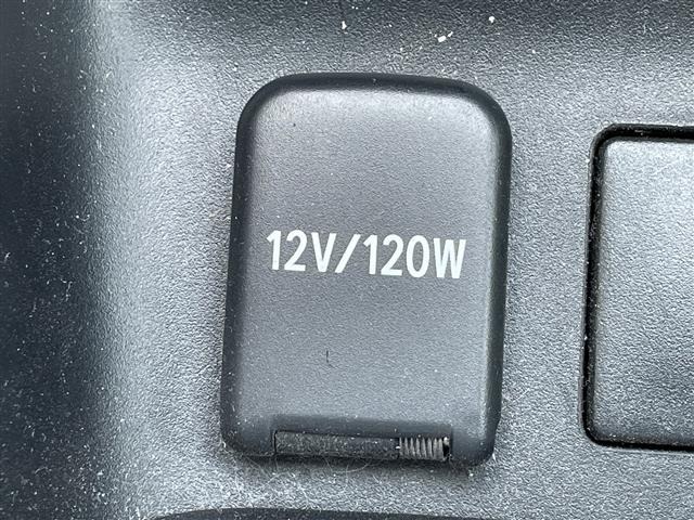 Toyota PRIUS 2017 8272405-22