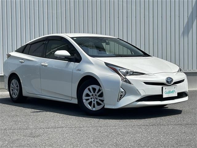 Toyota PRIUS 2017 8272406-0