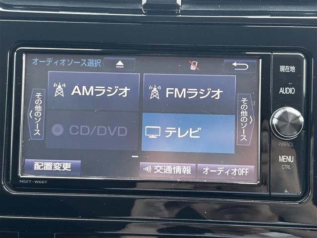 Toyota PRIUS 2017 8272406-17