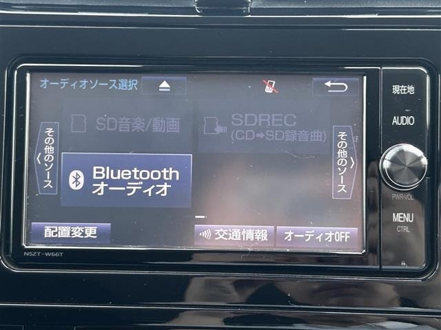 Toyota PRIUS 2017 8272406-18
