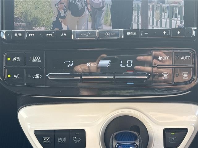 Toyota PRIUS 2018 8272407-2