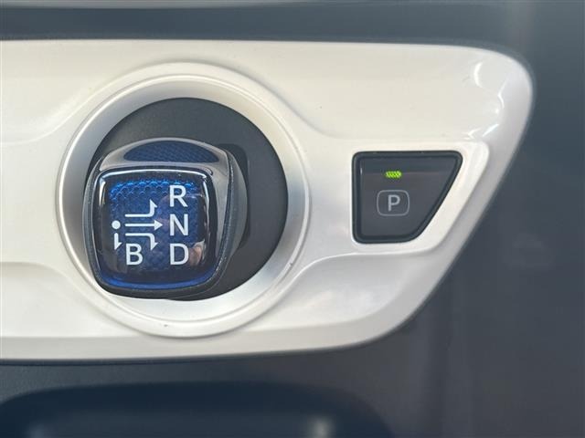 Toyota PRIUS 2018 8272407-20