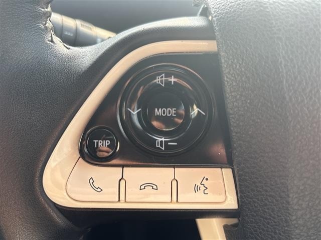 Toyota PRIUS 2018 8272407-8