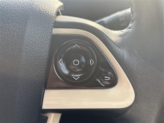 Toyota PRIUS 2018 8272407-9