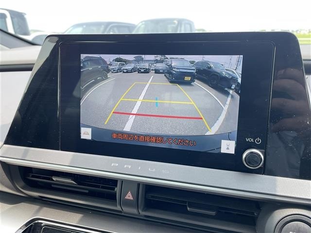 Toyota PRIUS 2023 8272410-17