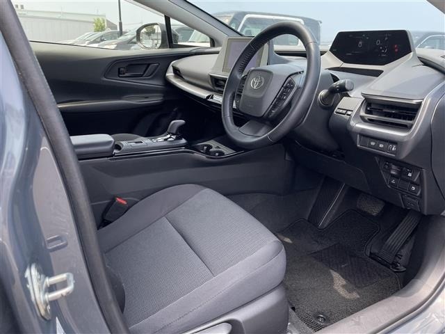 Toyota PRIUS 2023 8272410-20