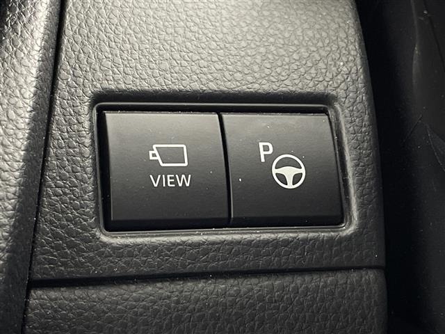 Toyota PRIUS 2023 8272411-18